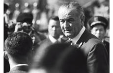 President Johnson talks with troops from the 26th ROK Division.
