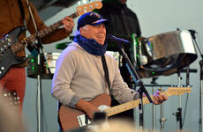 Jimmy Buffett opens his show with the Coral Reefers Band at Yokosuka Naval Base, Japan, Sunday, Oct. 30, 2016.