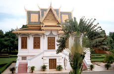 The grounds of the Royal Palace have Khmer architecture along with elements of its French influence.