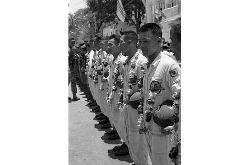 Republic of Vietnam Airborne troops stand in attention