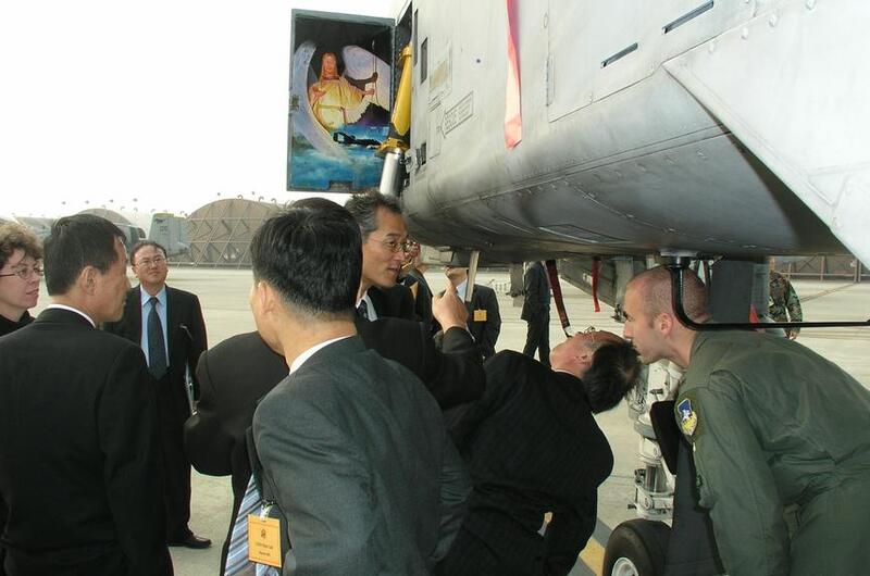 South Korean journalists and professors get a close look at an A-10 Thunderbolt II attack plane.