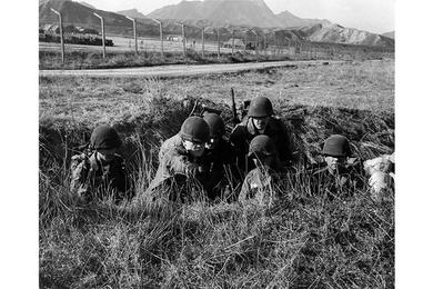 Missile men can become infantry in seconds. By taking nearby high ground, they can protect launching site against attack.