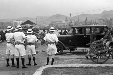On the Set of "The Sand Pebbles"
